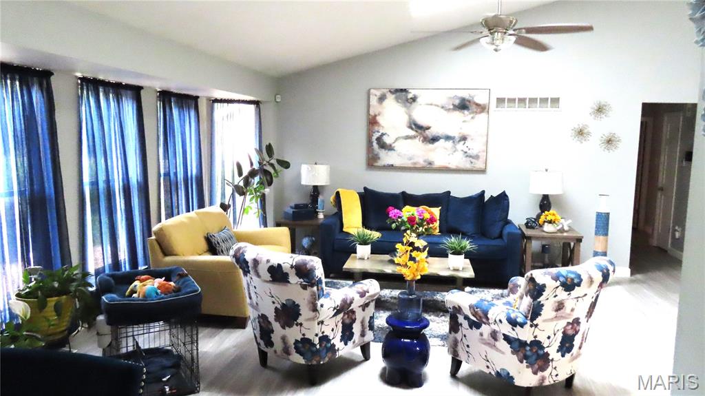 Fox Lake 6 - Residential