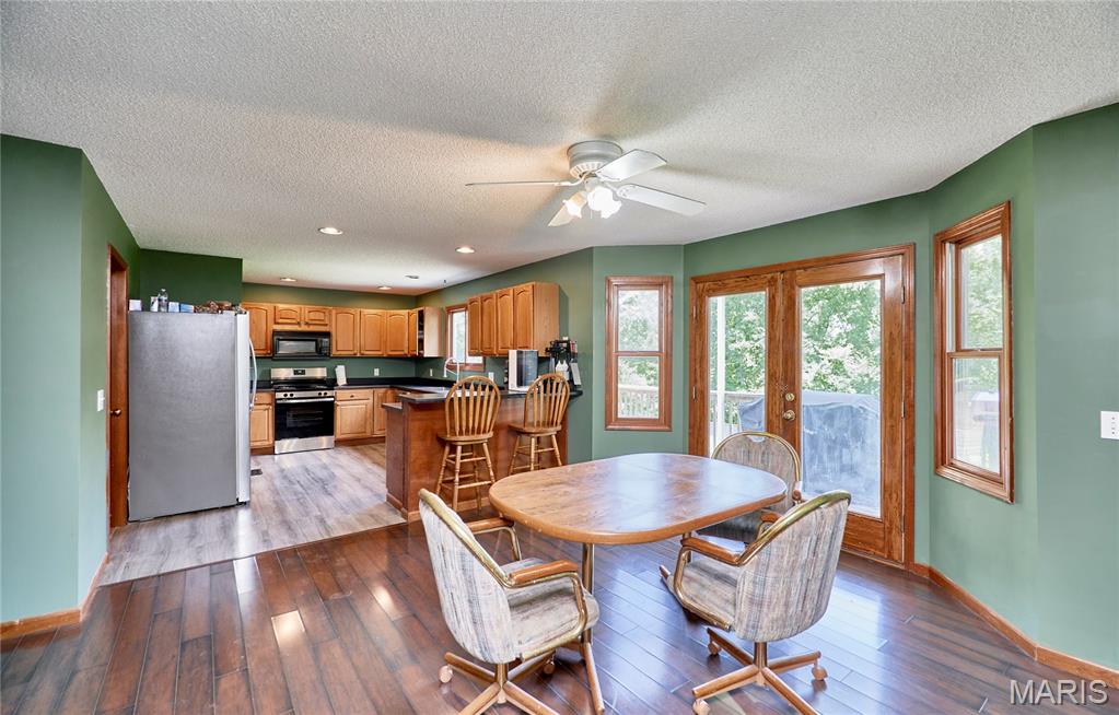 Country View Acres - Residential