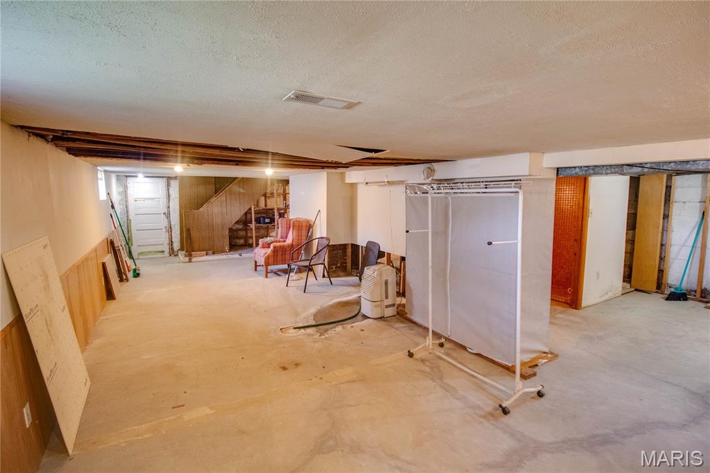 Not in a subdivision - Residential