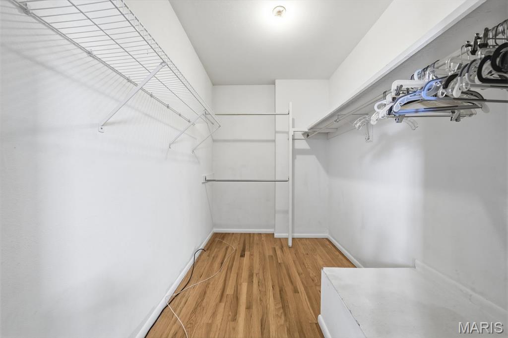 Beau Jardin Twnhms A Condo - Residential