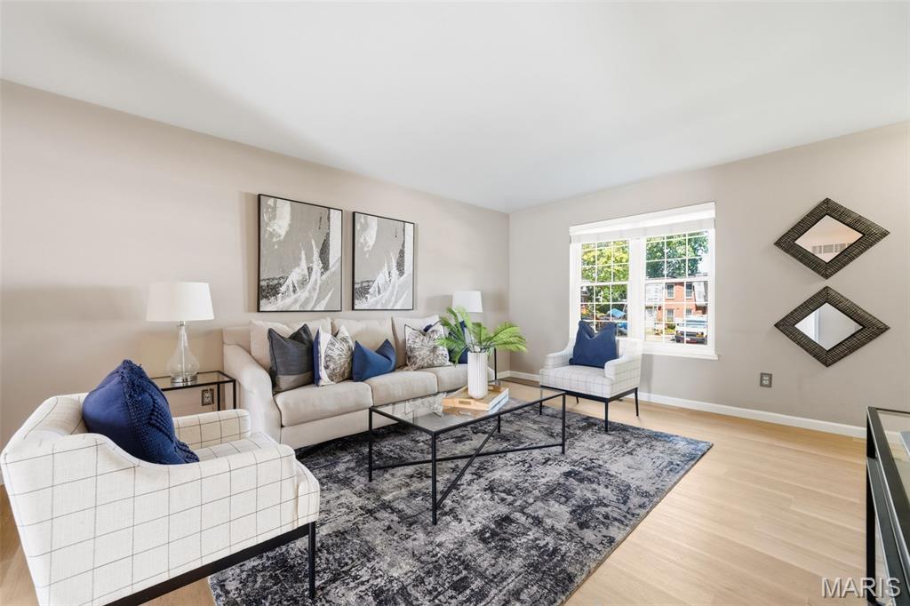 Beau Jardin Twnhms A Condo - Residential