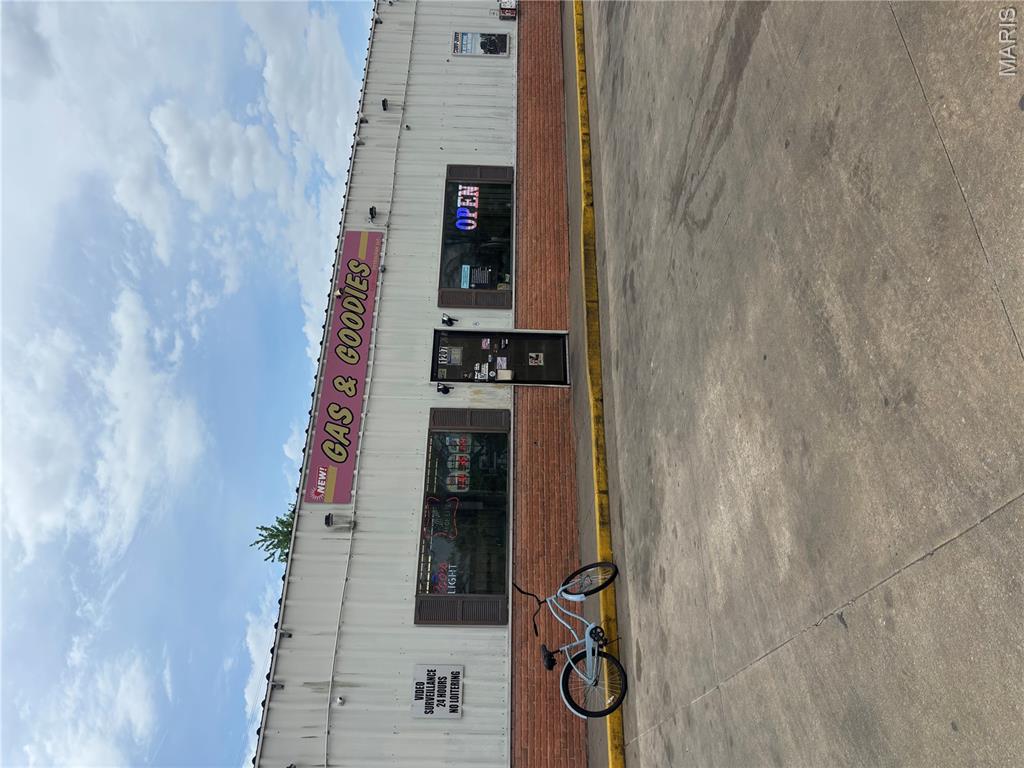 Unknown - Commercial Sale
