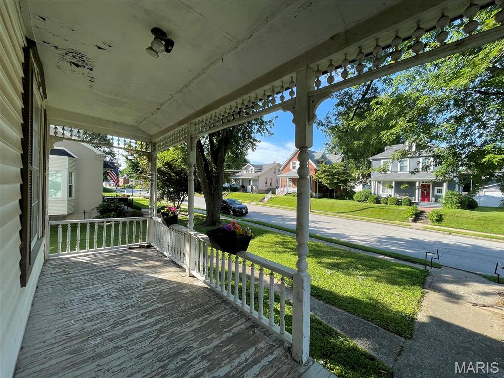 City/Stcharles - Residential