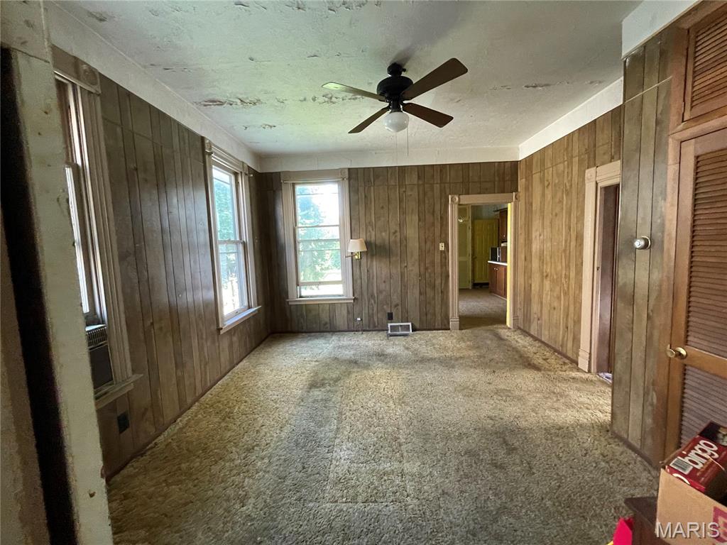 City/Stcharles - Residential