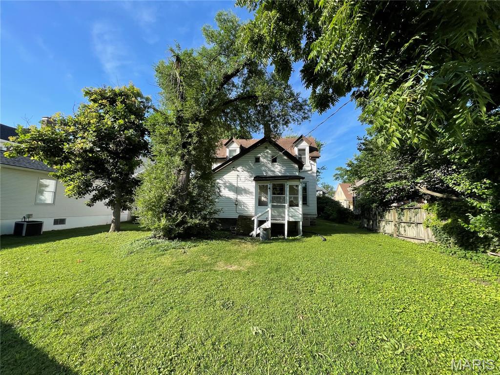 City/Stcharles - Residential