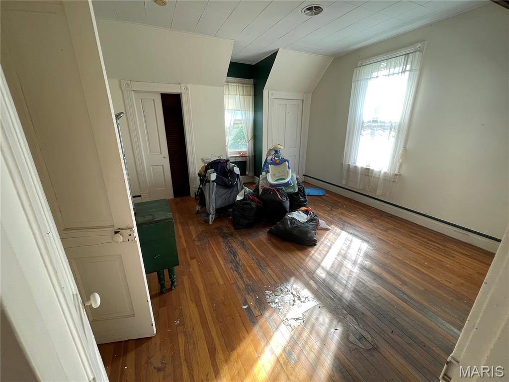 City/Stcharles - Residential