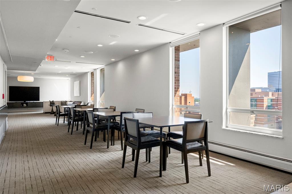 Park Tower Condo - Residential