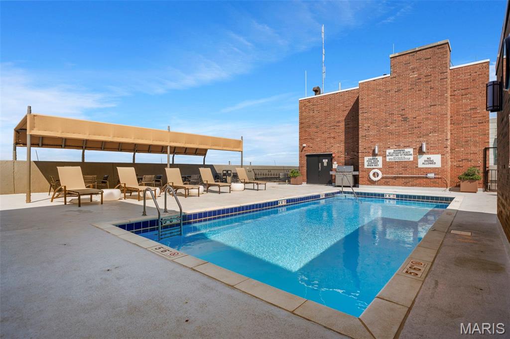Park Tower Condo - Residential