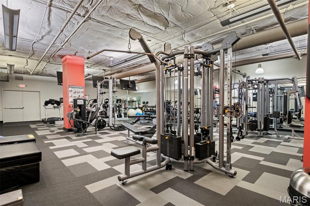 Park Tower Condo - Residential