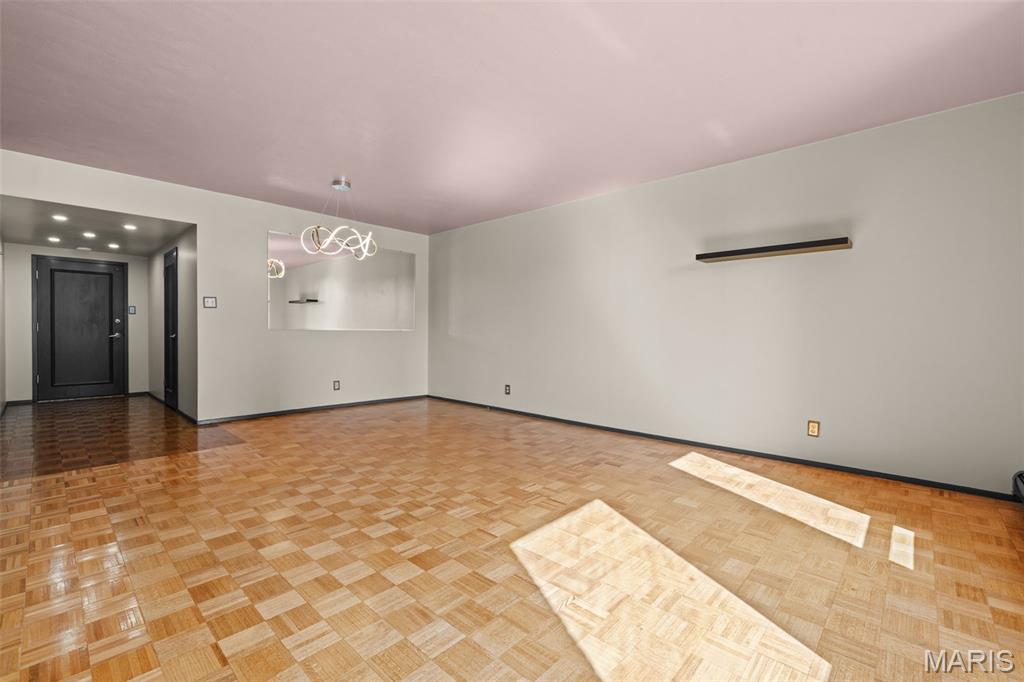Park Tower Condo - Residential