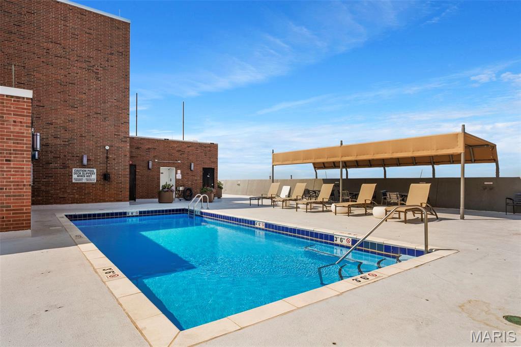 Park Tower Condo - Residential