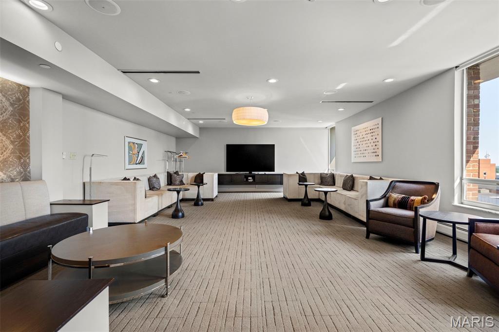 Park Tower Condo - Residential