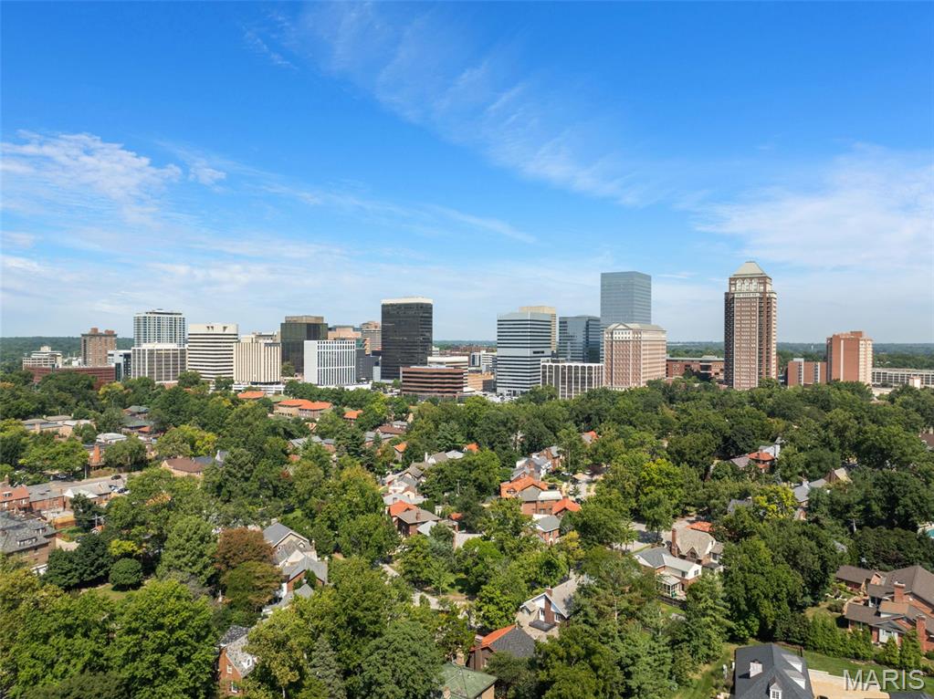 Park Tower Condo - Residential