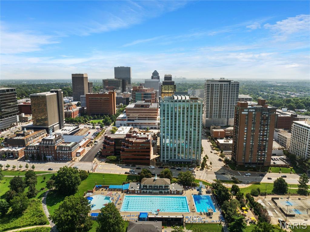 Park Tower Condo - Residential