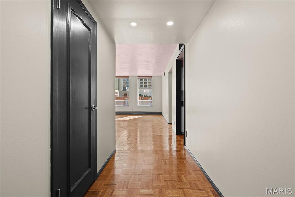 Park Tower Condo - Residential
