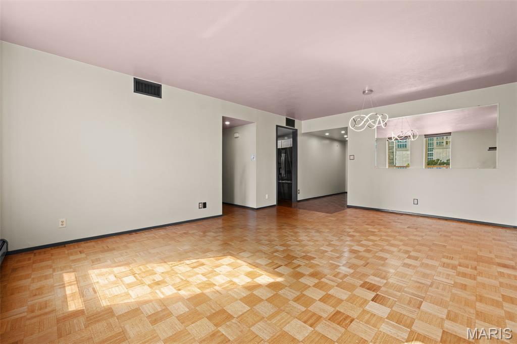 Park Tower Condo - Residential