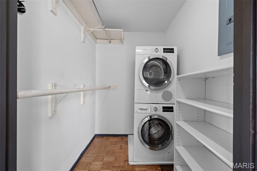 Park Tower Condo - Residential