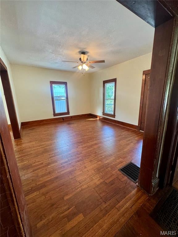Singleton - Residential
