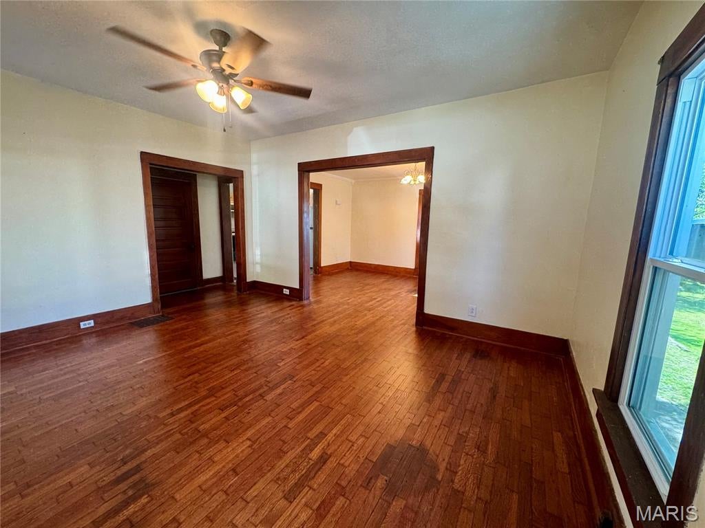 Singleton - Residential