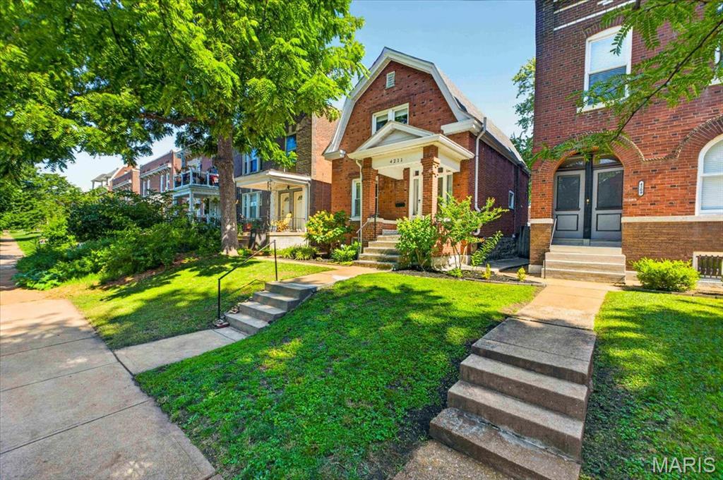 Morrison & Peugnets - Residential