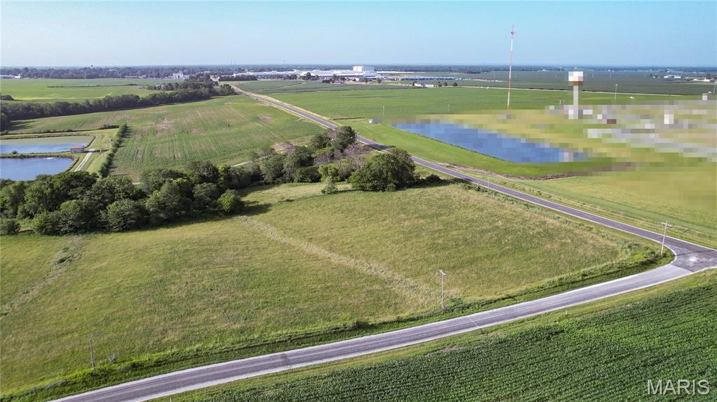 Not in a subdivision - Land