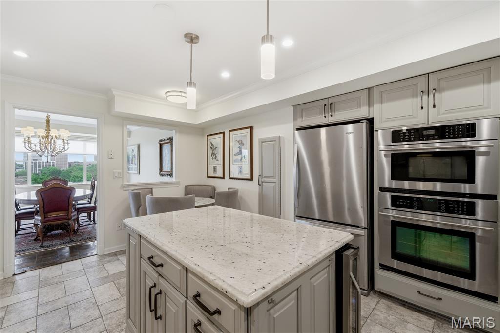 Whitehall Condo - Residential