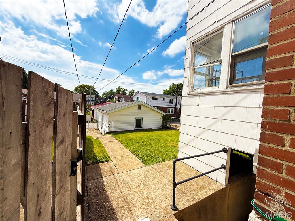 Arsenal Watson Park Add - Residential Lease