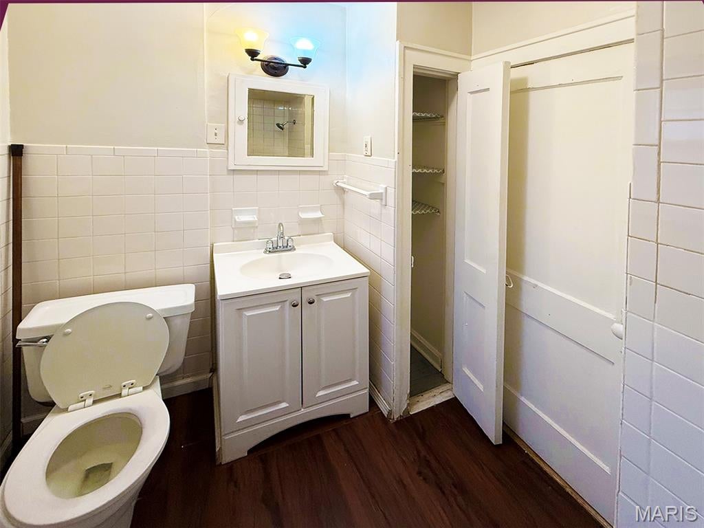 Arsenal Watson Park Add - Residential Lease