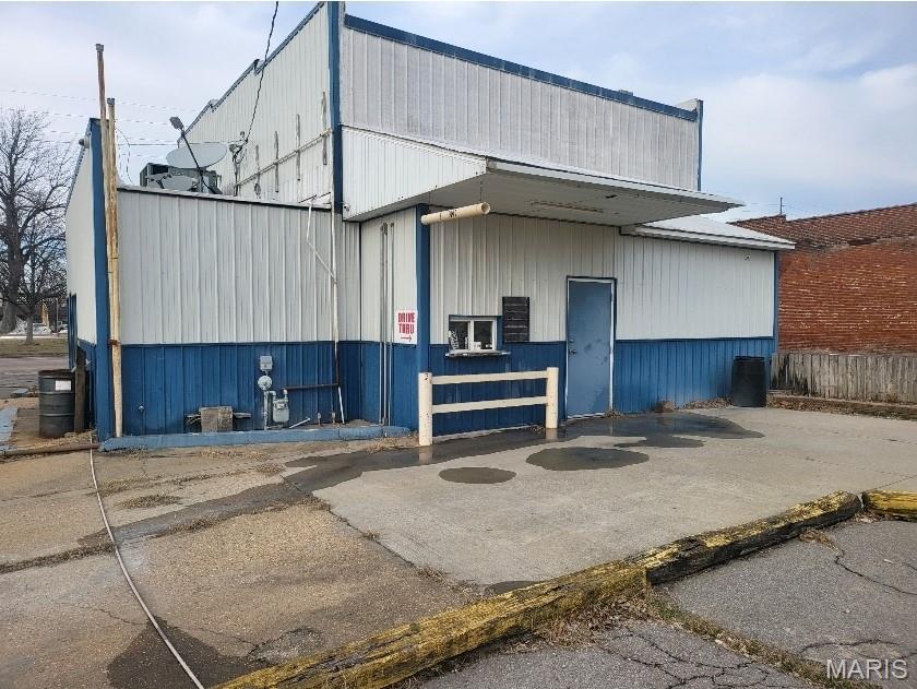 City/Sikeston - Commercial Sale
