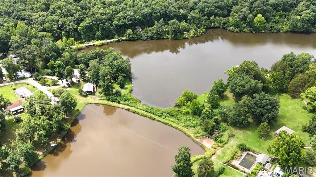 Ware Lake - Land