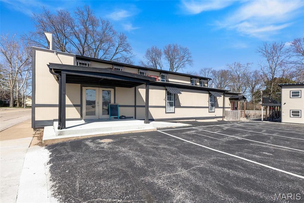 Columbia - Commercial Sale