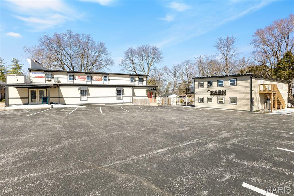 Columbia - Commercial Sale