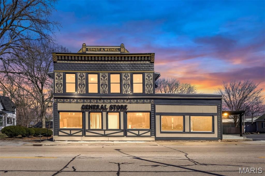 Columbia - Commercial Sale