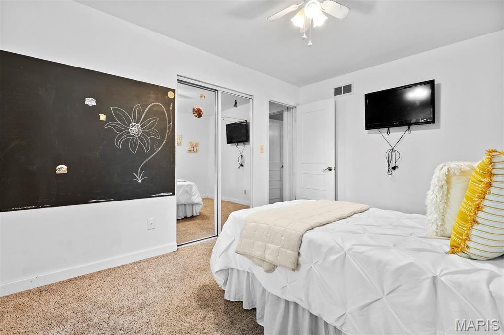 Airwood Manor - Residential