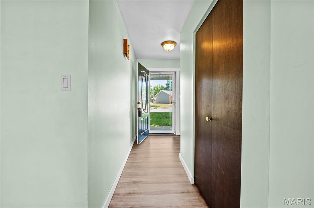 Airwood Manor - Residential
