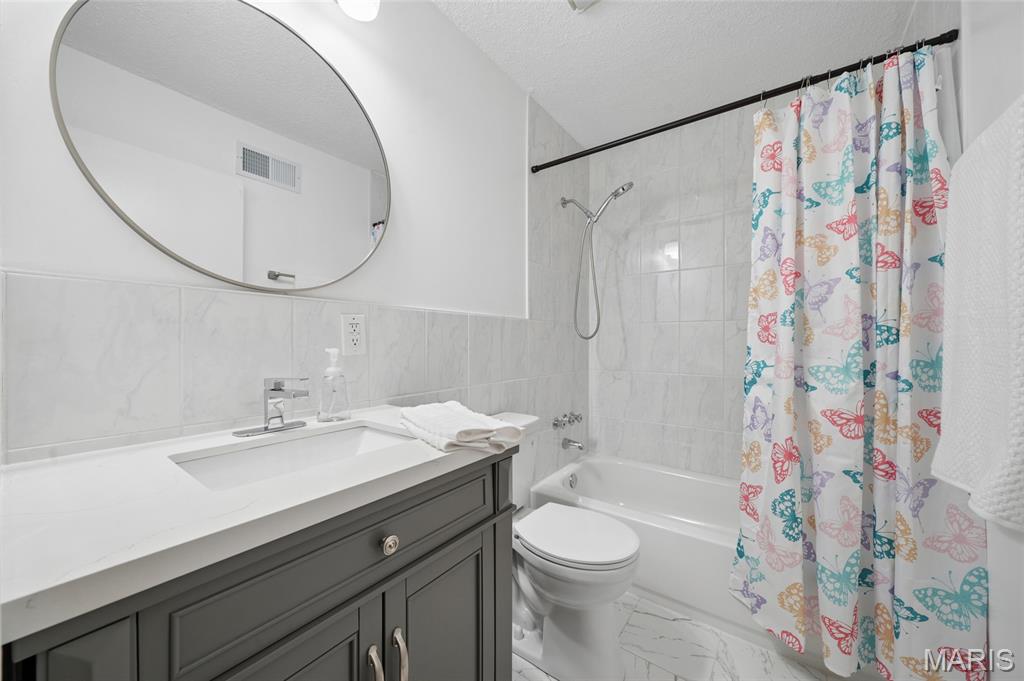 Villa Dorado Condo - Residential