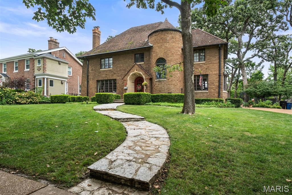 Forsyth Place - Residential