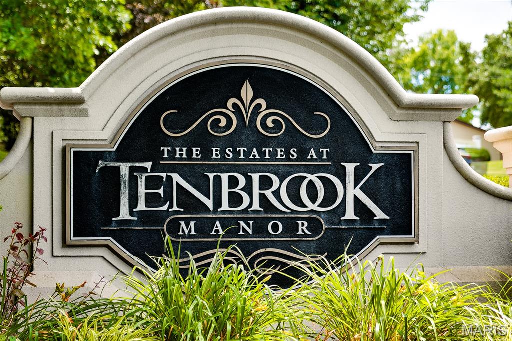Estates/Tenbrook Manor 01 - Residential