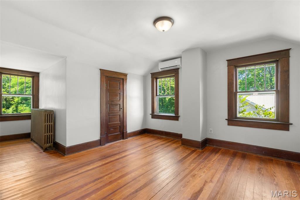 E B Hammack - Residential