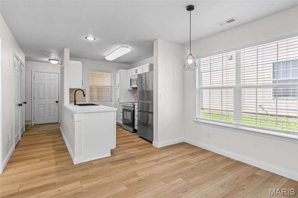 Woodside Crk Town Homes 04 - Residential