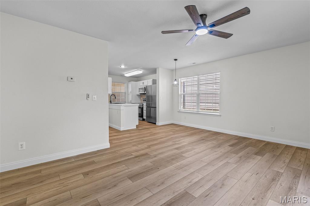 Woodside Crk Town Homes 04 - Residential