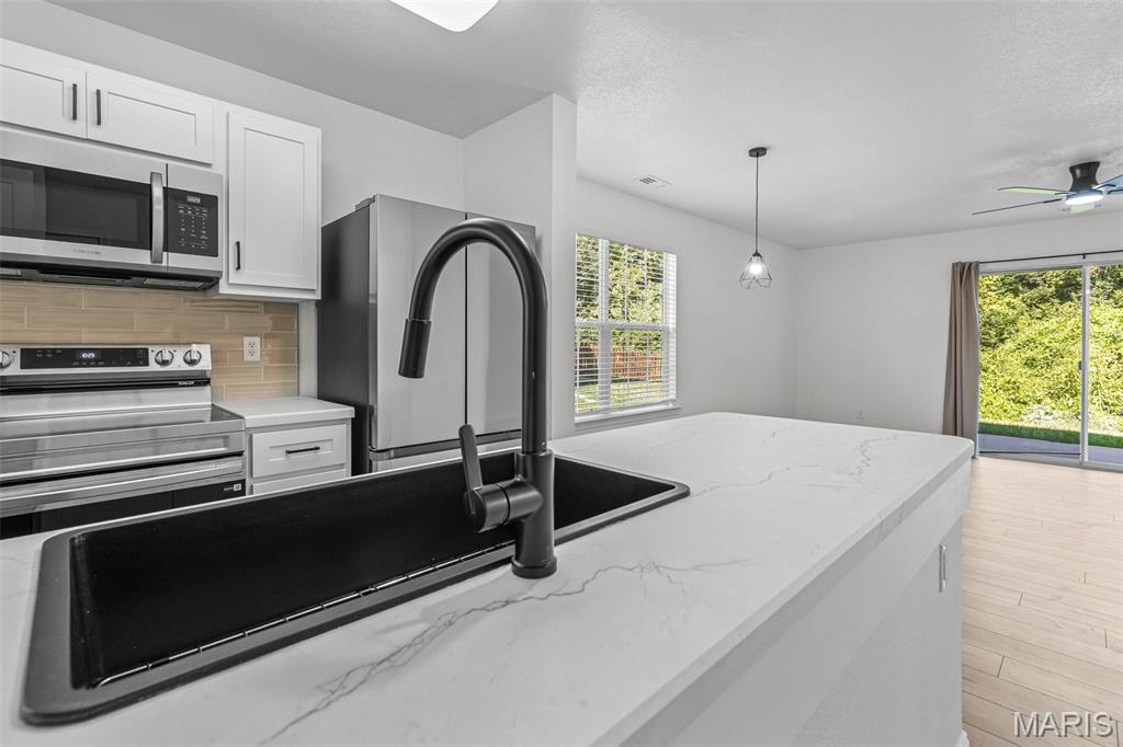 Woodside Crk Town Homes 04 - Residential