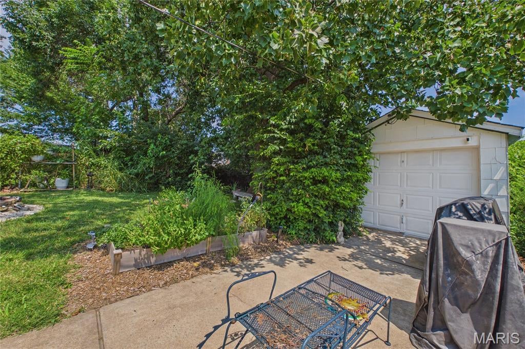 John F McDermotts Meadowbrook - Residential