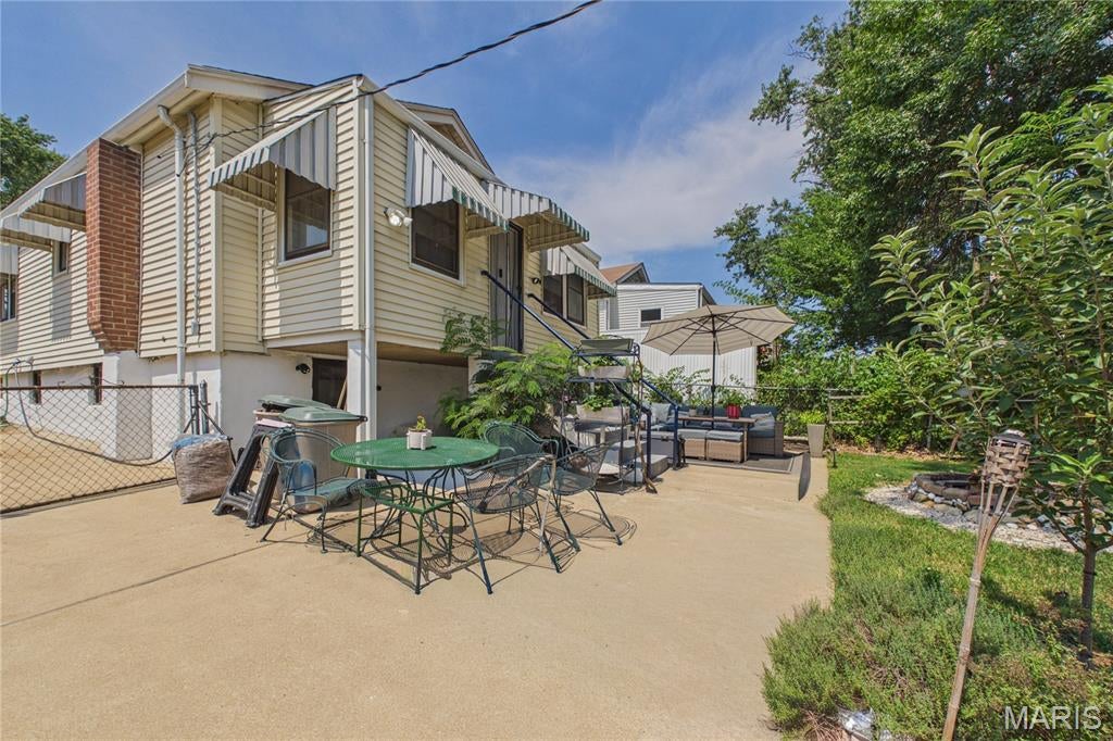 John F McDermotts Meadowbrook - Residential
