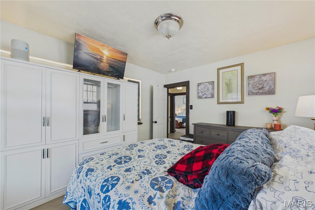 John F McDermotts Meadowbrook - Residential