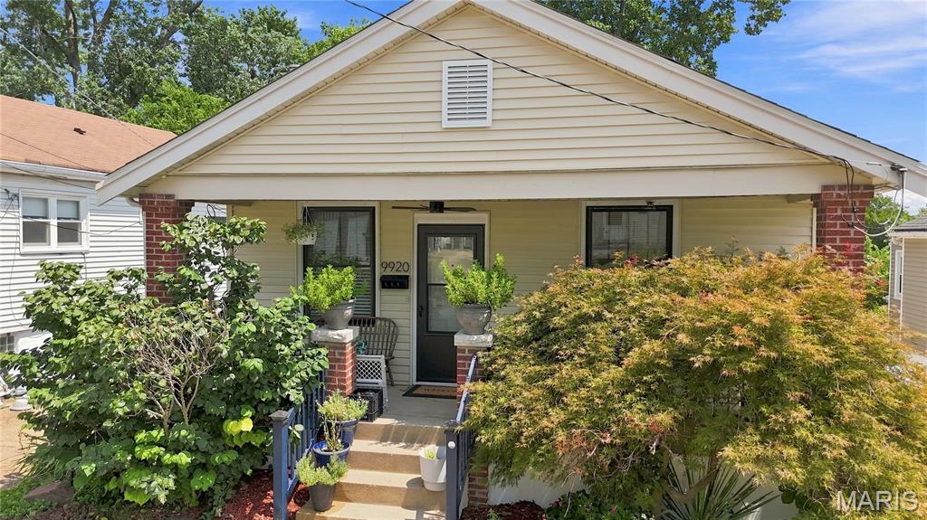 John F McDermotts Meadowbrook - Residential