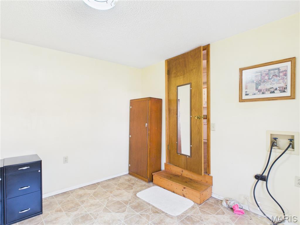 Spooners Add - Residential