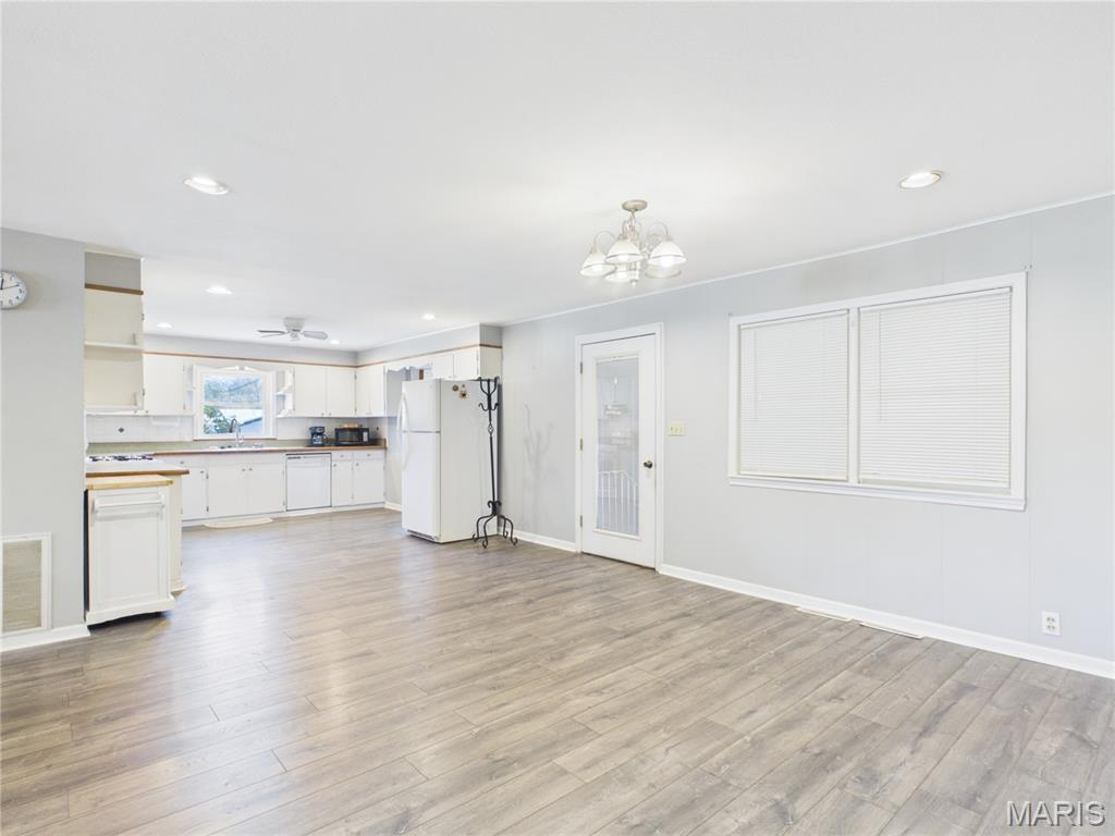 Spooners Add - Residential