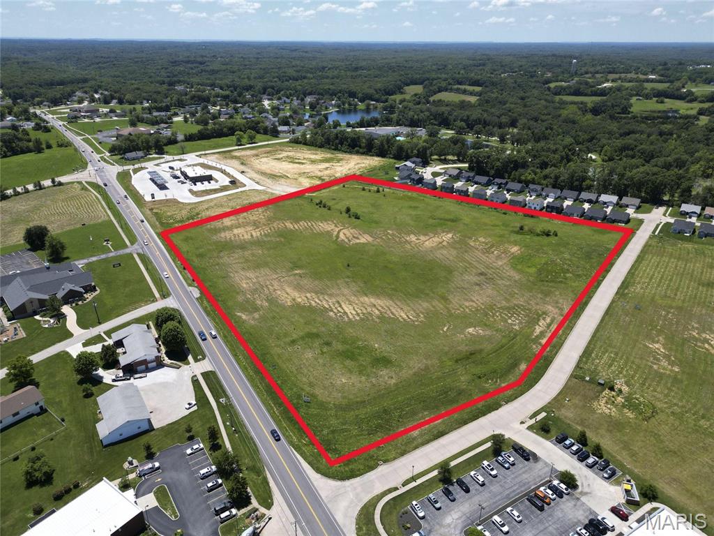 Gently rolling acreage with approximately 701 ft. of South Highway 47 frontage and all city utilities! Excellent commercial location or great opportunity for development. Zoned C-3. Seller may divide. City of Warrenton! 

Price: $1.60 per sq. ft. Location: Business Park, Hwy/Interstate Frntg