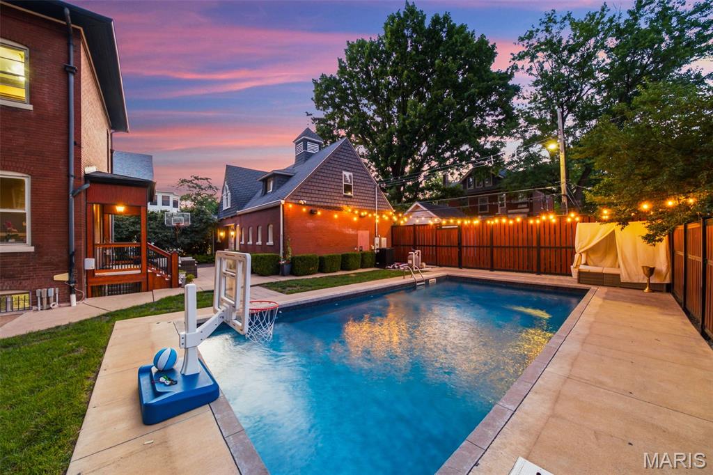 Compton Heights - Residential